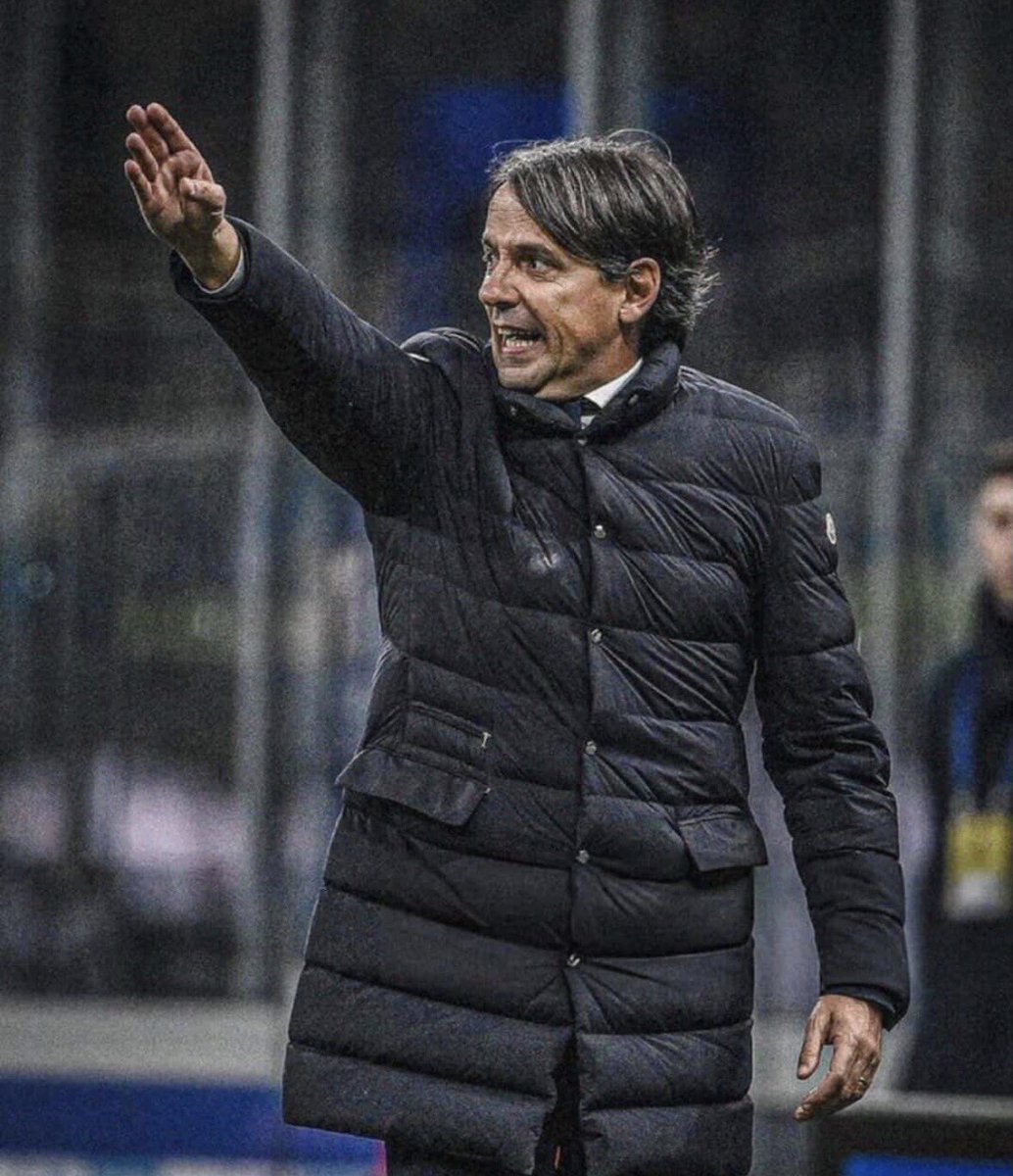 ‏نئطه tweet media