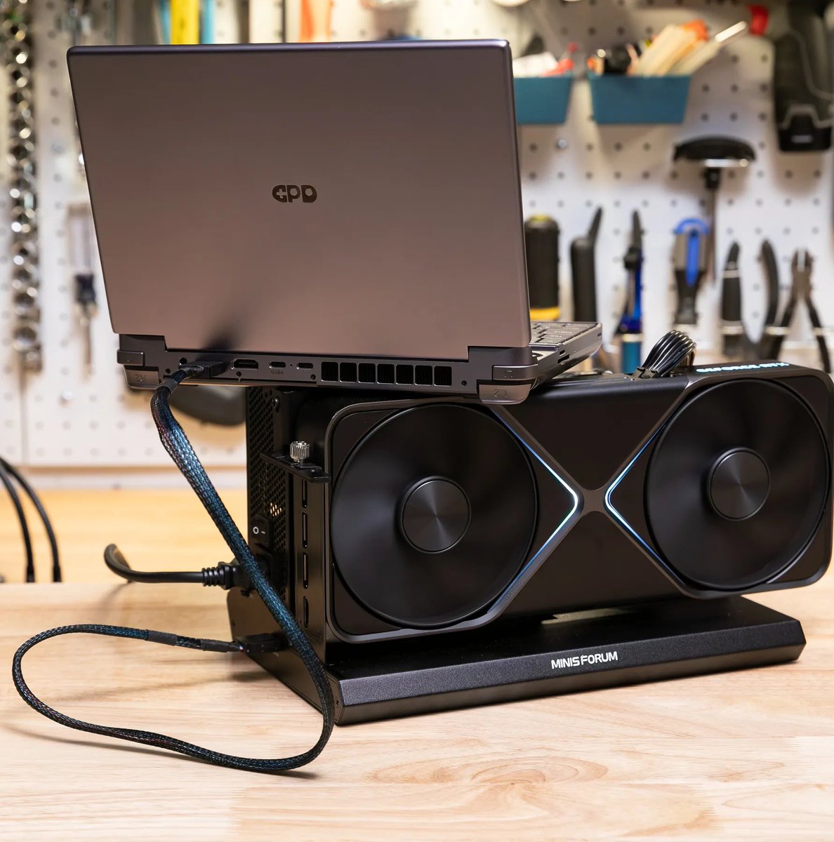 David Hendrickson tweet media