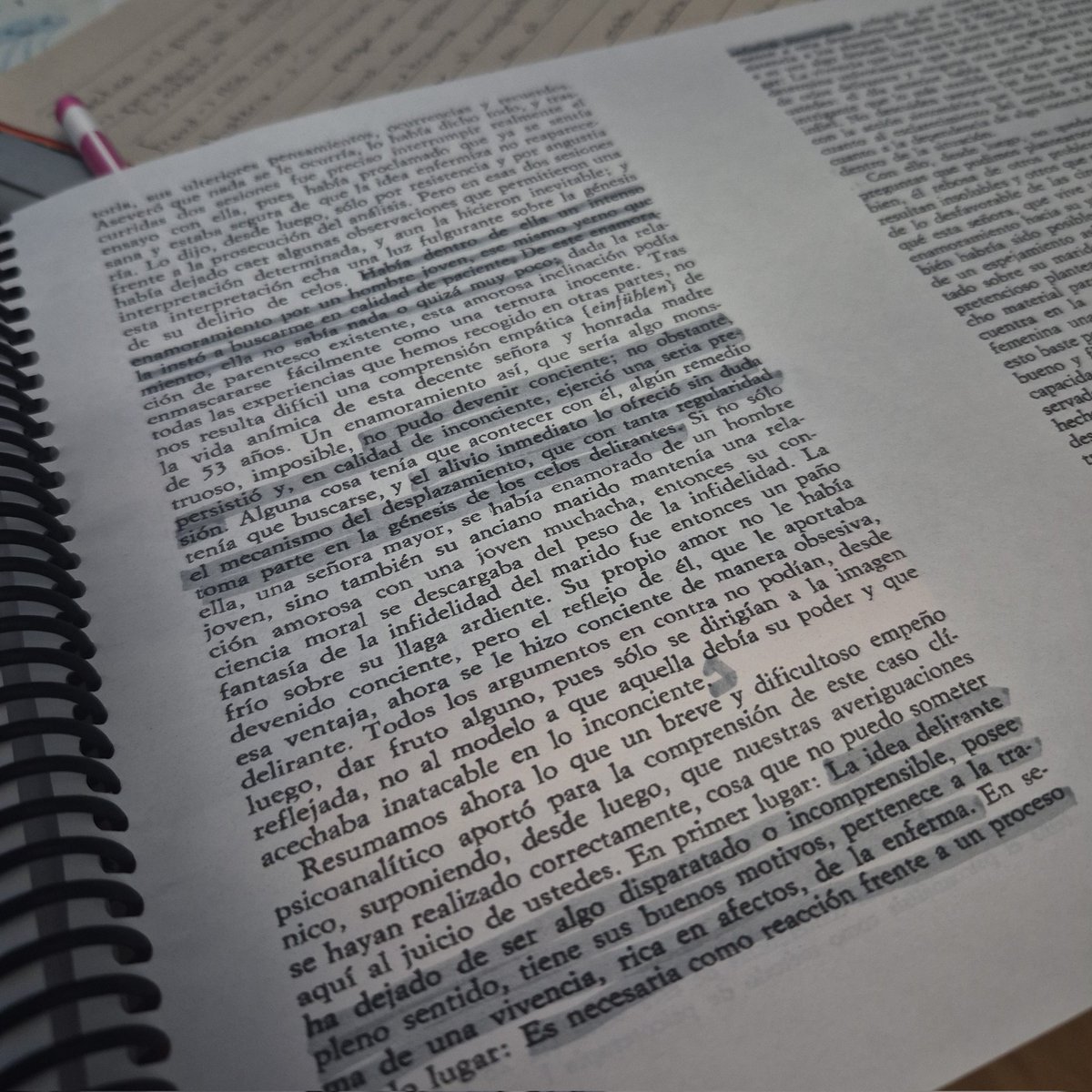 luci lvs vicky tweet media