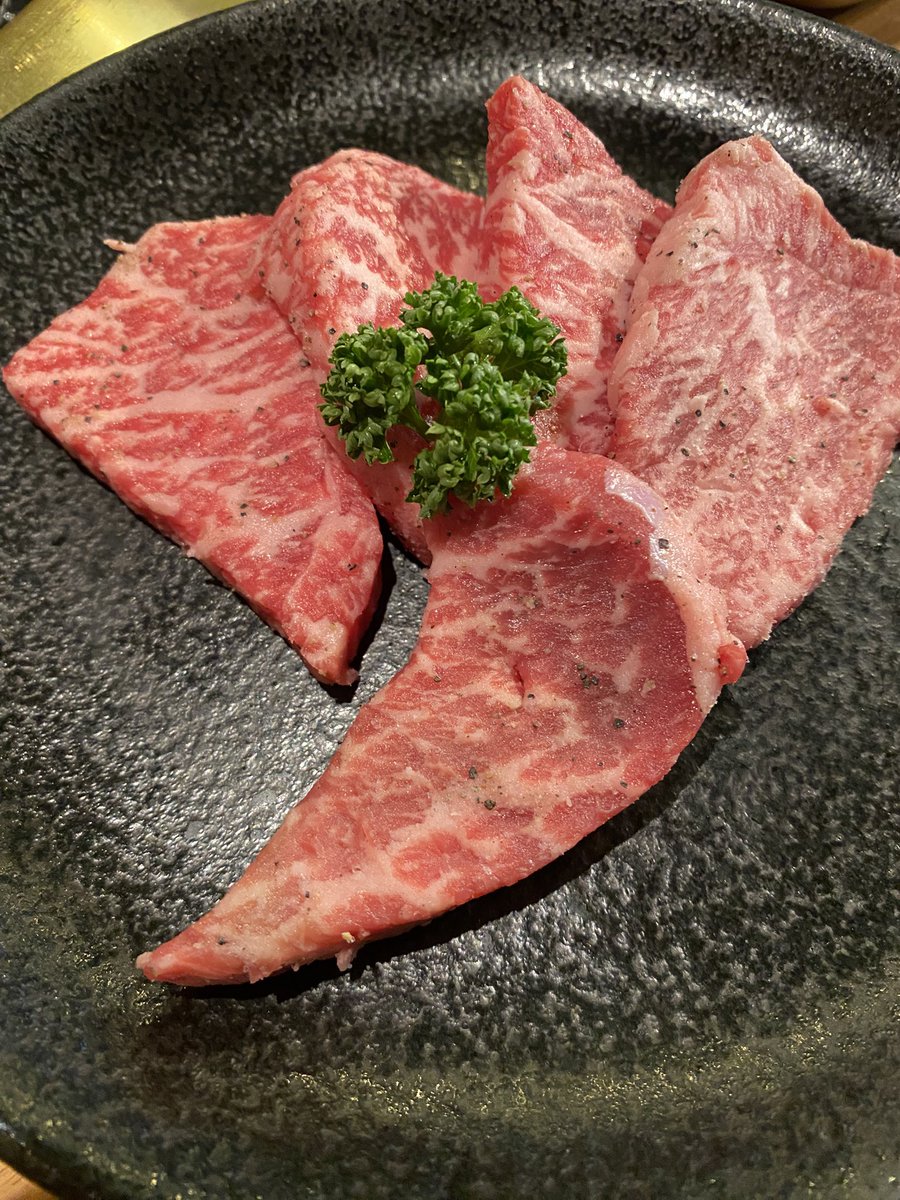 ローランぺりお tweet media