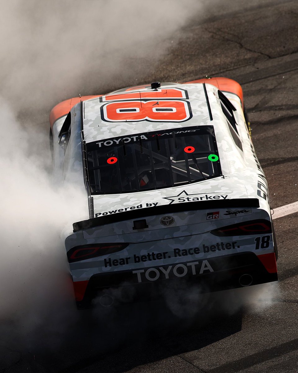 NASCAR O’Reilly Auto Parts tweet media