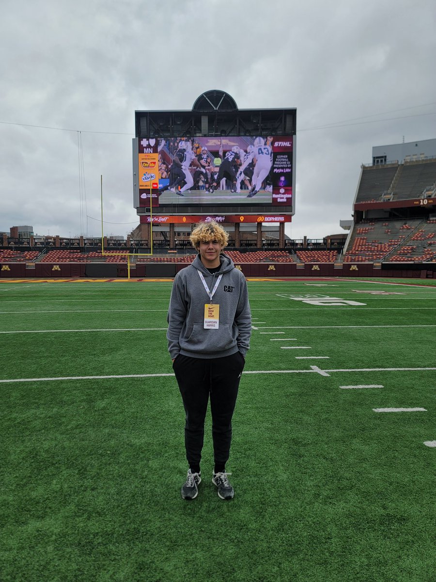 Guardian Harris tweet media