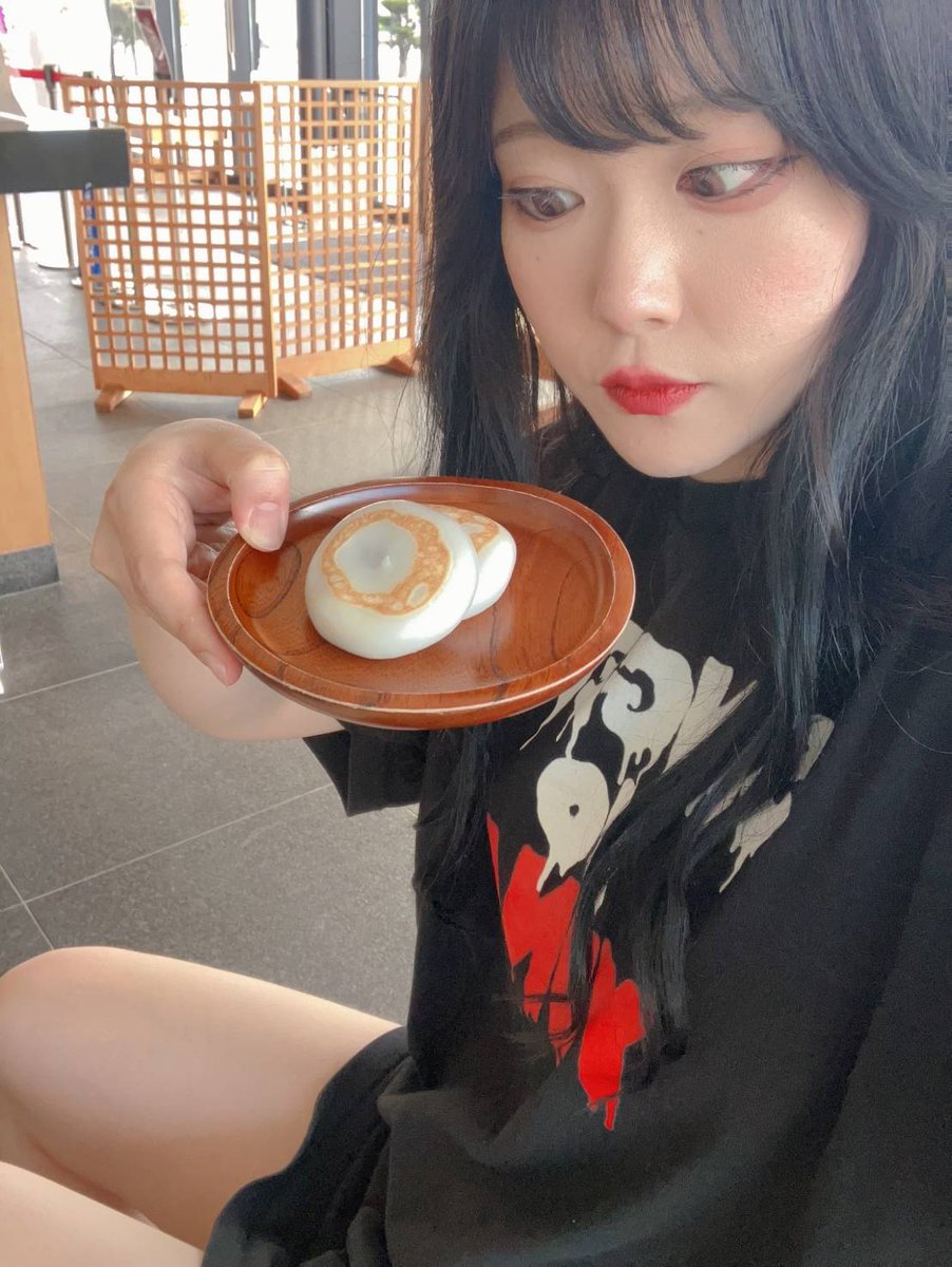 進撃のゆな tweet media