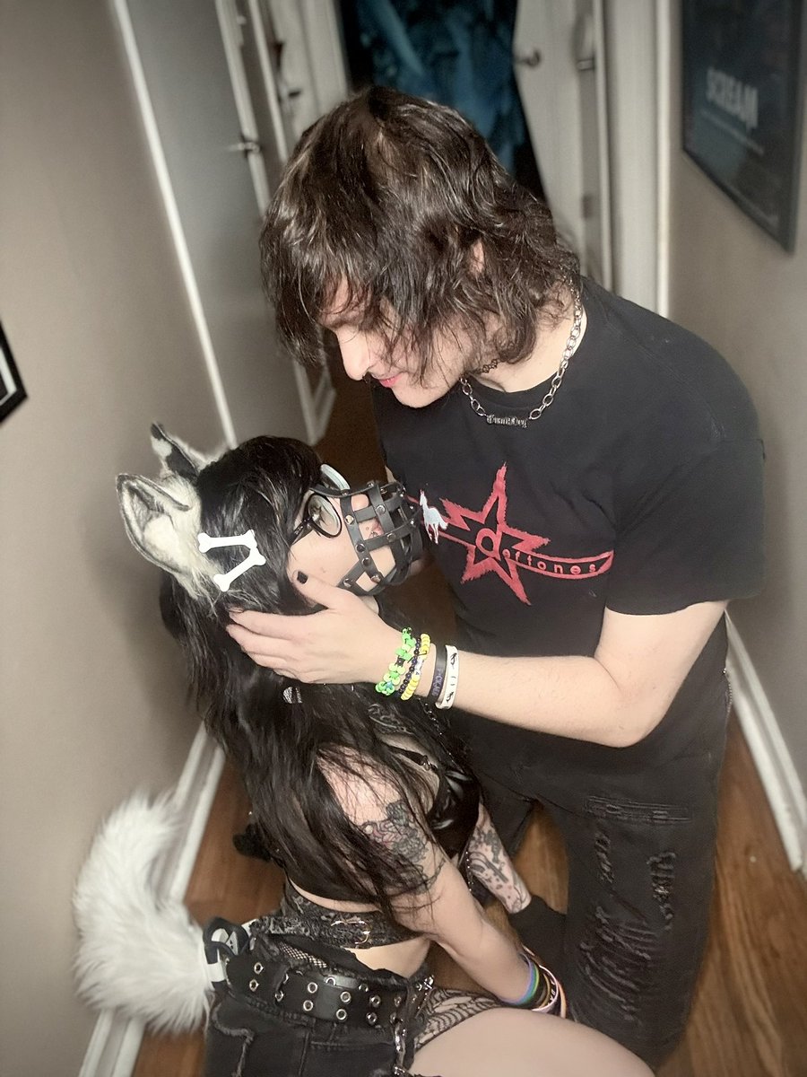 drew 🔪 tweet media