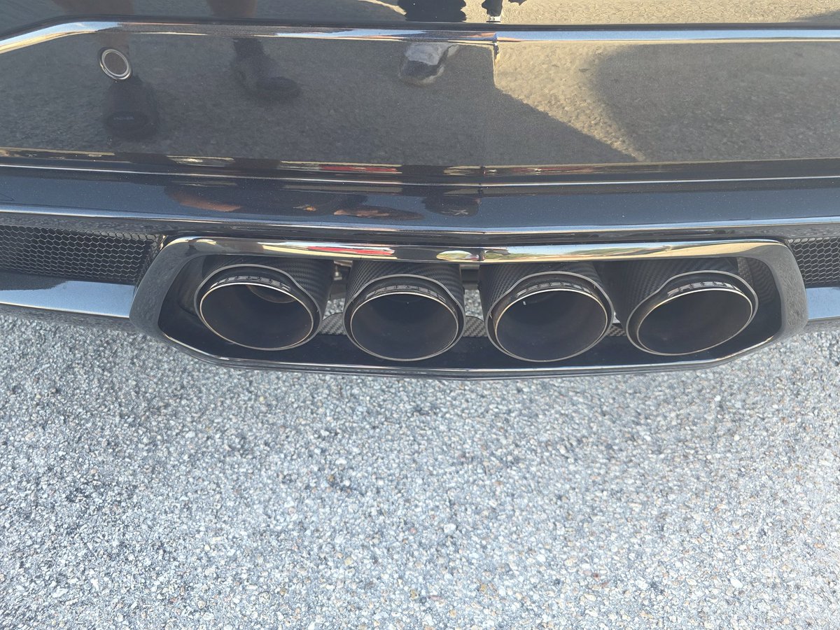 PapaZirk tweet media