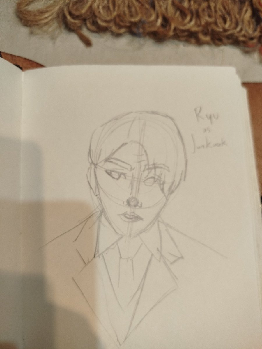 Chungall47's tweet photo. Me gustó tanto el video de 2.0 de BTS, q decidí hacer a mis pjs como cada a integrante. Acá les presento los bocetos: https://t.co/1jACBwmpen