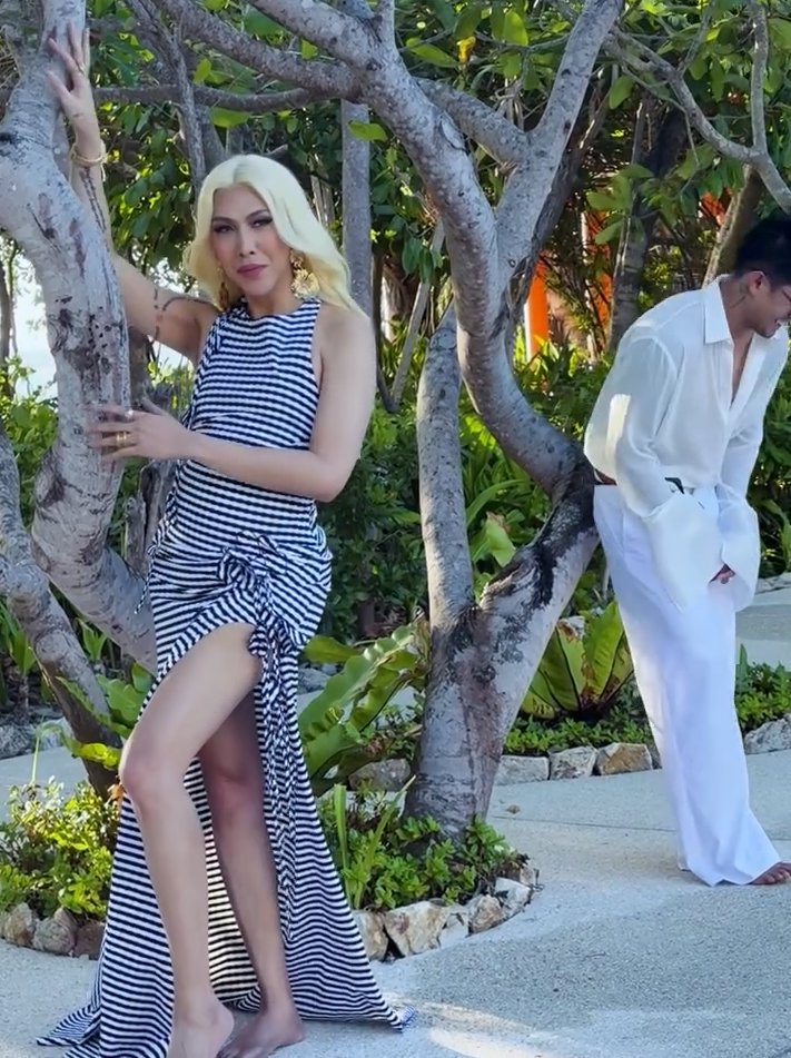 grabe wow this is very wow

#ViceGanda | #ViceIon | #IonPerez