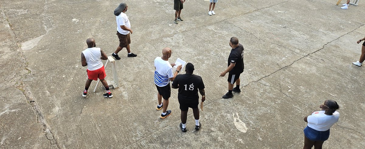 Good Friday Sports Stageside vs Panorama players was a huge success. Thanks to all who came out and supported, a time was had by all who attended. Same time next year? 😁😁😁

#WeRepSkiffle #weculture #sando #skifflesteel #trinidadandtobago