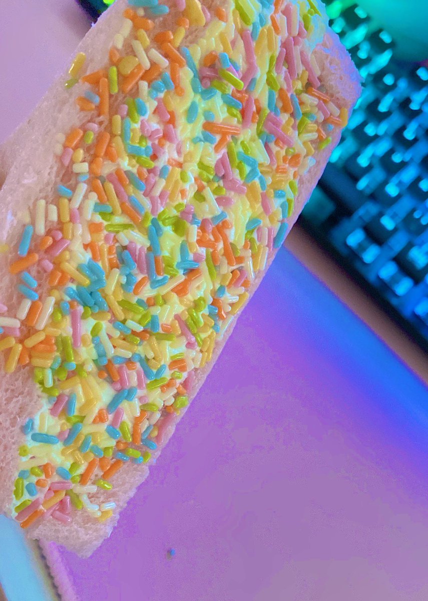 💤寝恋 しらす🐟お喋り三毛猫🐈いっぱい配信 tweet media