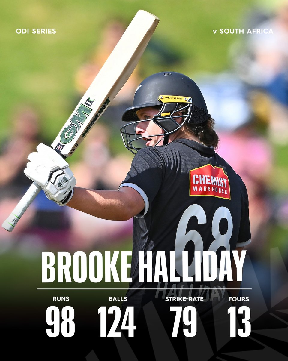 WHITE_FERNS's tweet photo. Crucial knock from Brooke Halliday to form the WHITE FERNS highest 4th-wicket partnership (211) with Maddy Green.
πΈ = @photosportnz | #NZvSA https://t.co/BnRqTNrNdh