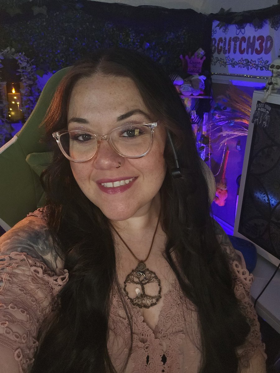 BGlitch3d - Brit tweet media