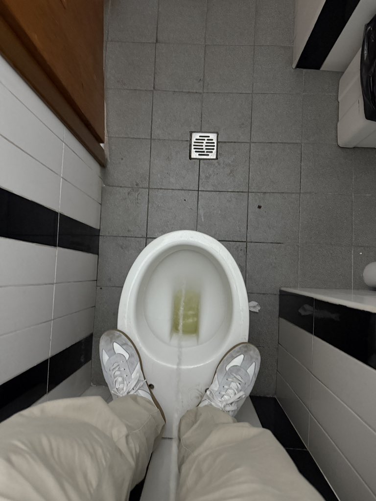 BarryLaysPipe30's tweet photo. Upper decker #biged https://t.co/7arEUn9sdY