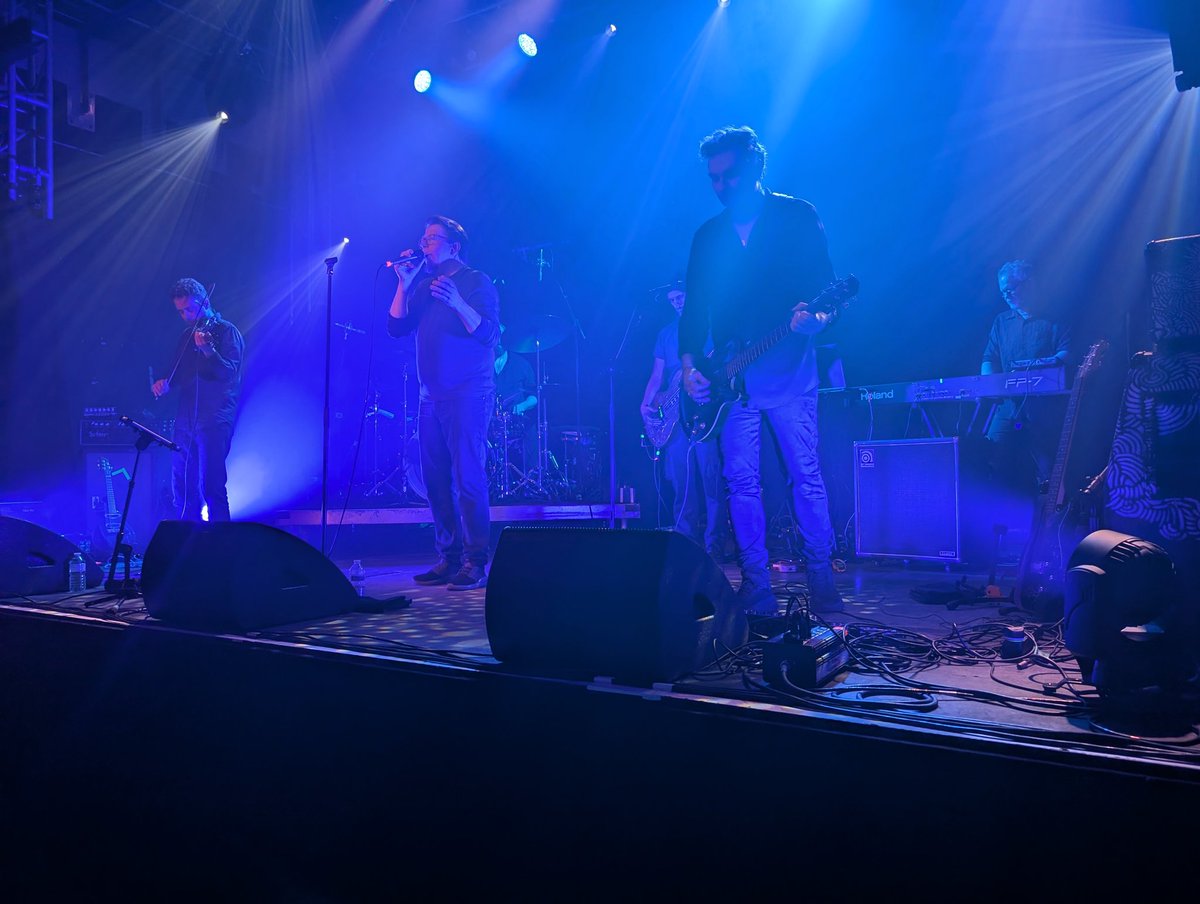 threetimesafool's tweet photo. Tonight's entertainment was courtesy of our favourite Norwegian cold soup merchants - a.k.a. Gazpacho - and it was definitely worth the four year wait since I last saw them live (coincidentally also on an Easter weekend). https://t.co/Gxgu3CkGyK