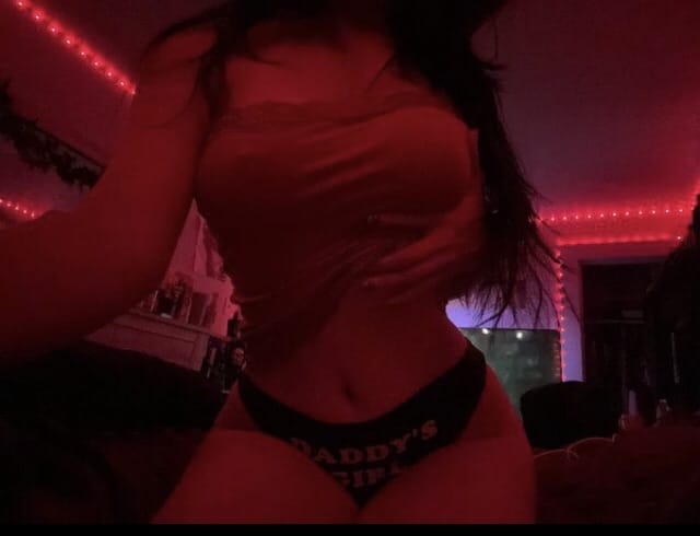Emma 🍒 tweet media