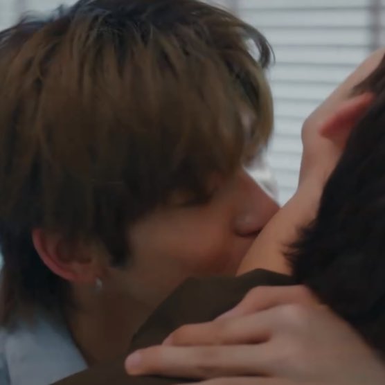 ji ᢉ𐭩 dwy pilled tweet media