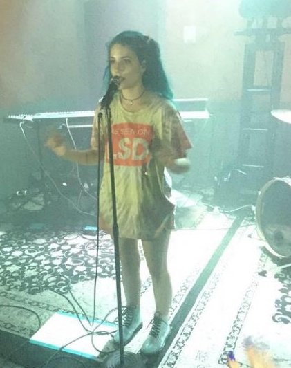 inés misses halsey❓🎱🎲⭐ tweet media