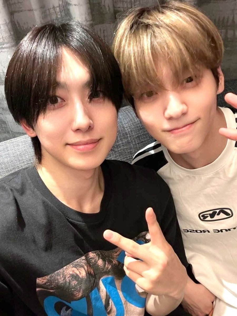 taro follow lim 💔 tweet media