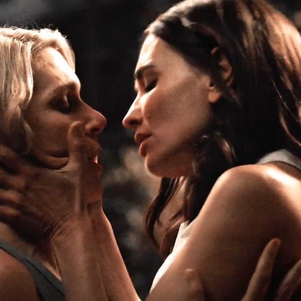 daily stursia tweet media