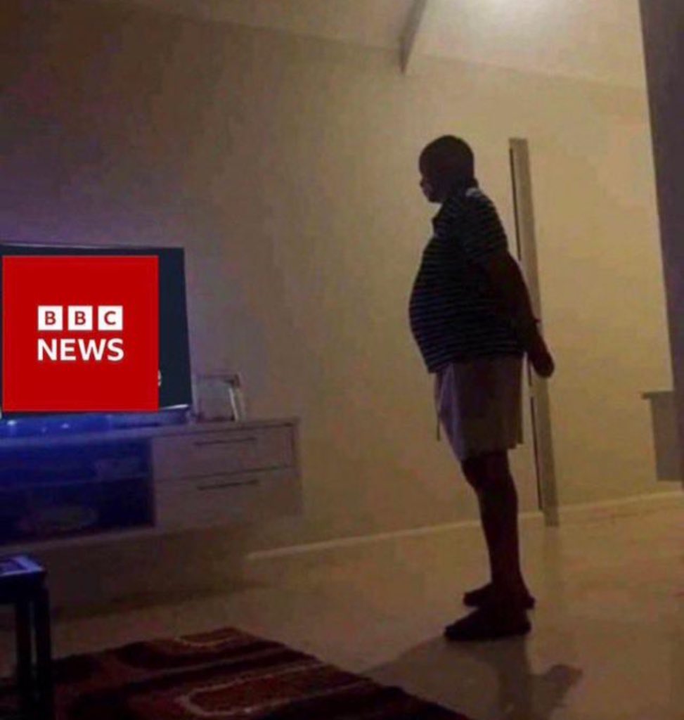 PunchTchineur 🇸🇳⭐️⭐️ tweet media