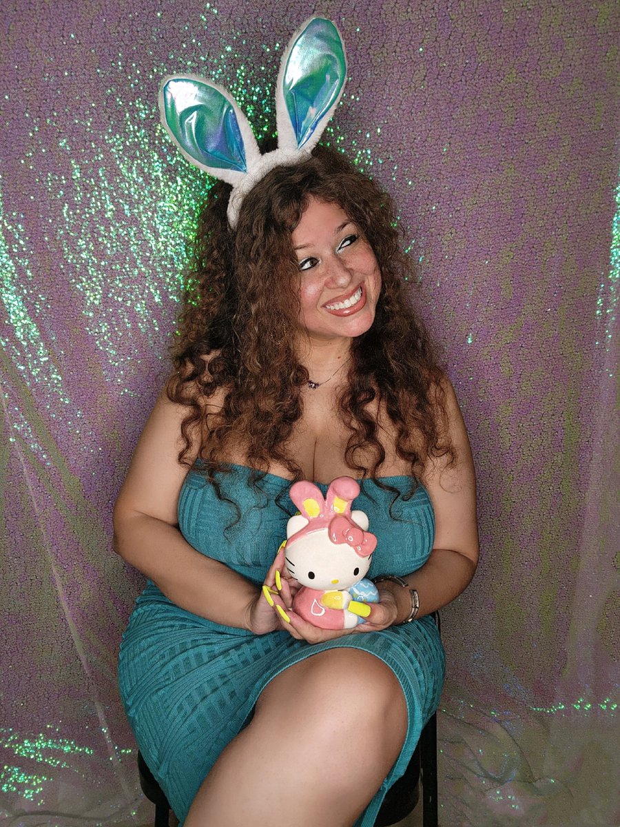 MyHeartTooBig's tweet photo. Your Favorite Bunny 🐰🩵🥚✨️ https://t.co/DiVYJYUkGz