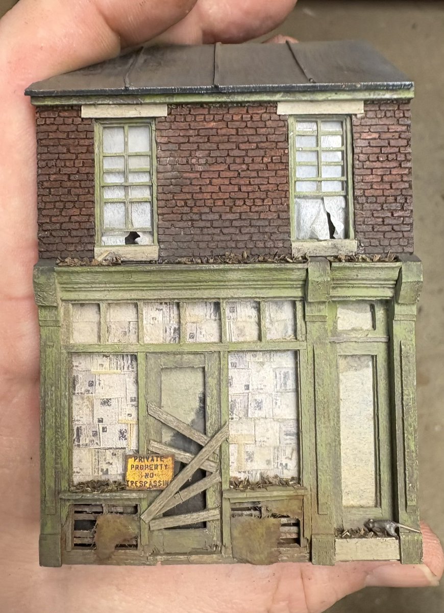 restocarp's tweet photo. New storefront for The Point. https://t.co/8J58vhvVK4