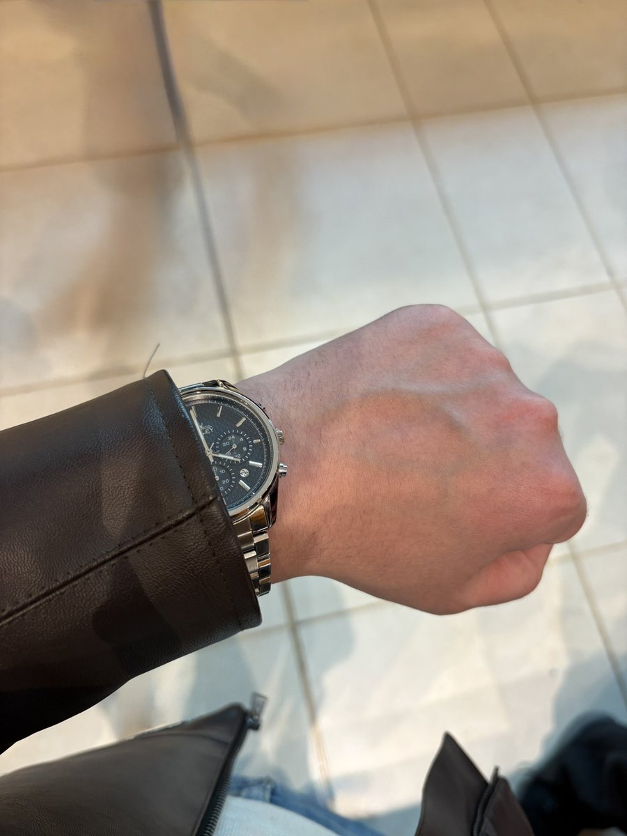 عُمَر tweet media