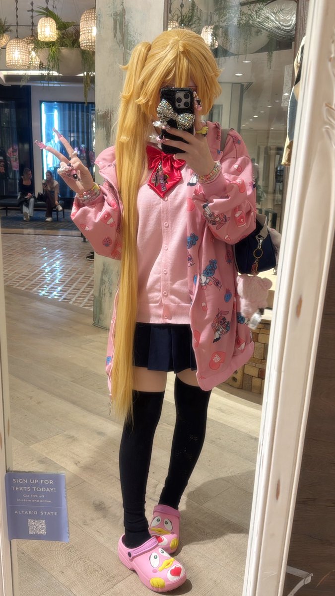 uzi ᢉ𐭩 tweet media