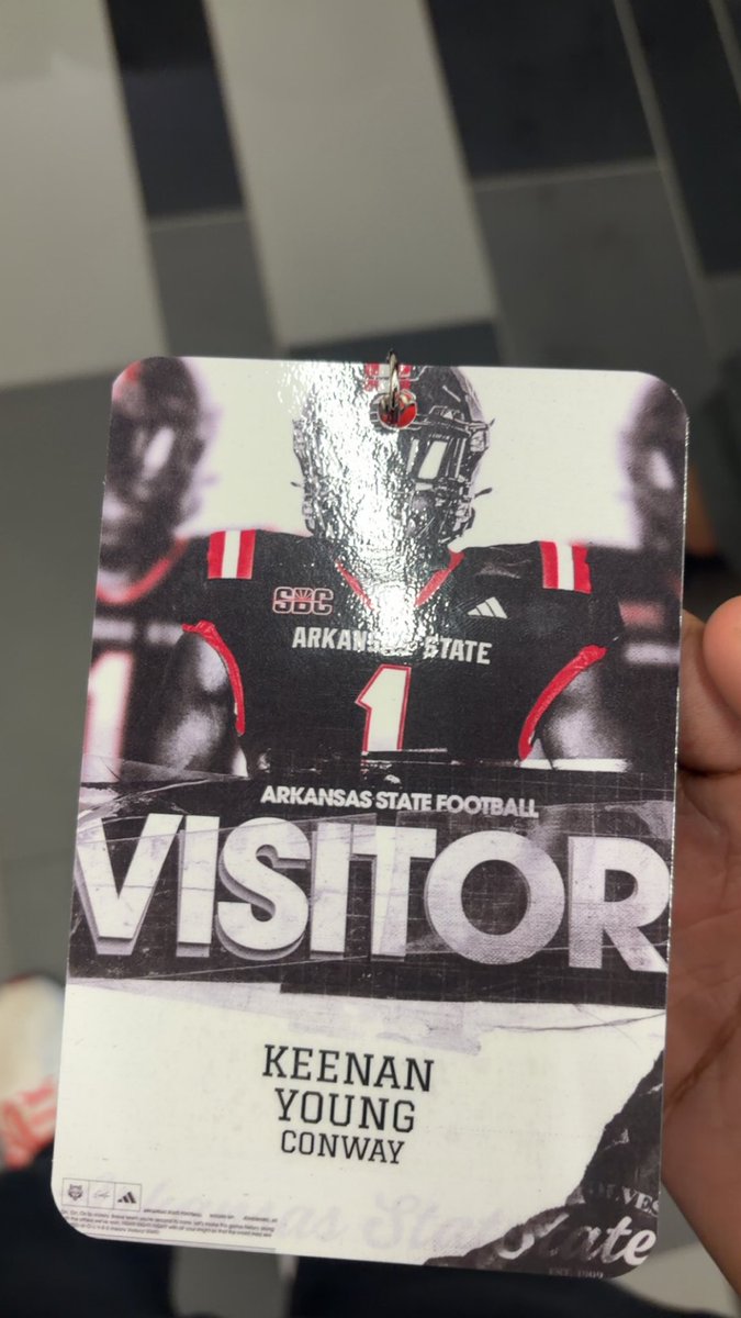 KeenanYoung79's tweet photo. blessed with the opportunity to visit @AStateFB!!! Special thanks to @CoachNickGrimes and
@CoachButchJones for their hospitality and great conversation.
@Buck_James212 @CoachKMcDaniel @rileymoraless @BillLampe https://t.co/yaSm0UC7WP
