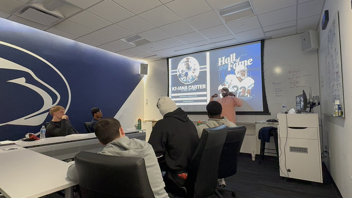 Savon Huggins tweet media