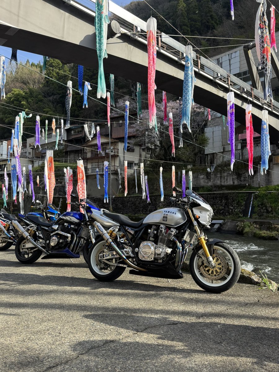 MASKEDRAIDER tweet media