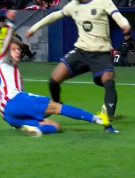 Rodrix.21 tweet media