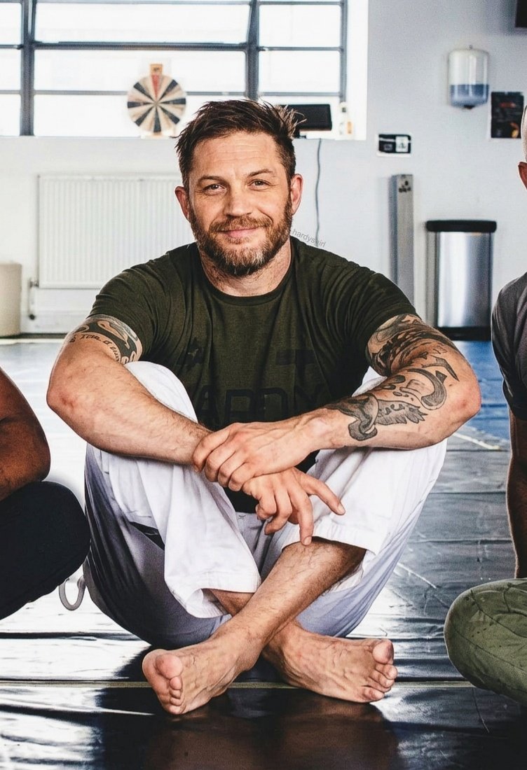 Tom Hardy i want you!