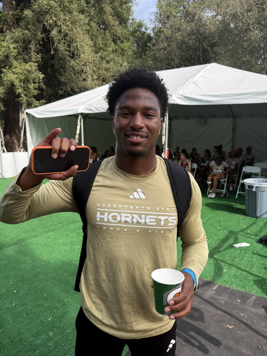 SacKenny's tweet photo. Stanford Invite Champ! 100m Winner in a Time of 10.33 👀 
# 1 in Big Sky
# 4 in School History https://t.co/JHoJzn0wES
