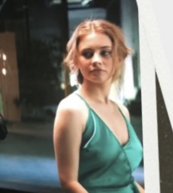 not us getting new/old content of josephine just like how we would used to get content of her back in the days. oh how i’ve missed her so much 😩