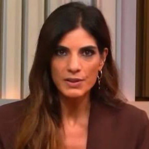 Democracia Viva🗯️ tweet media