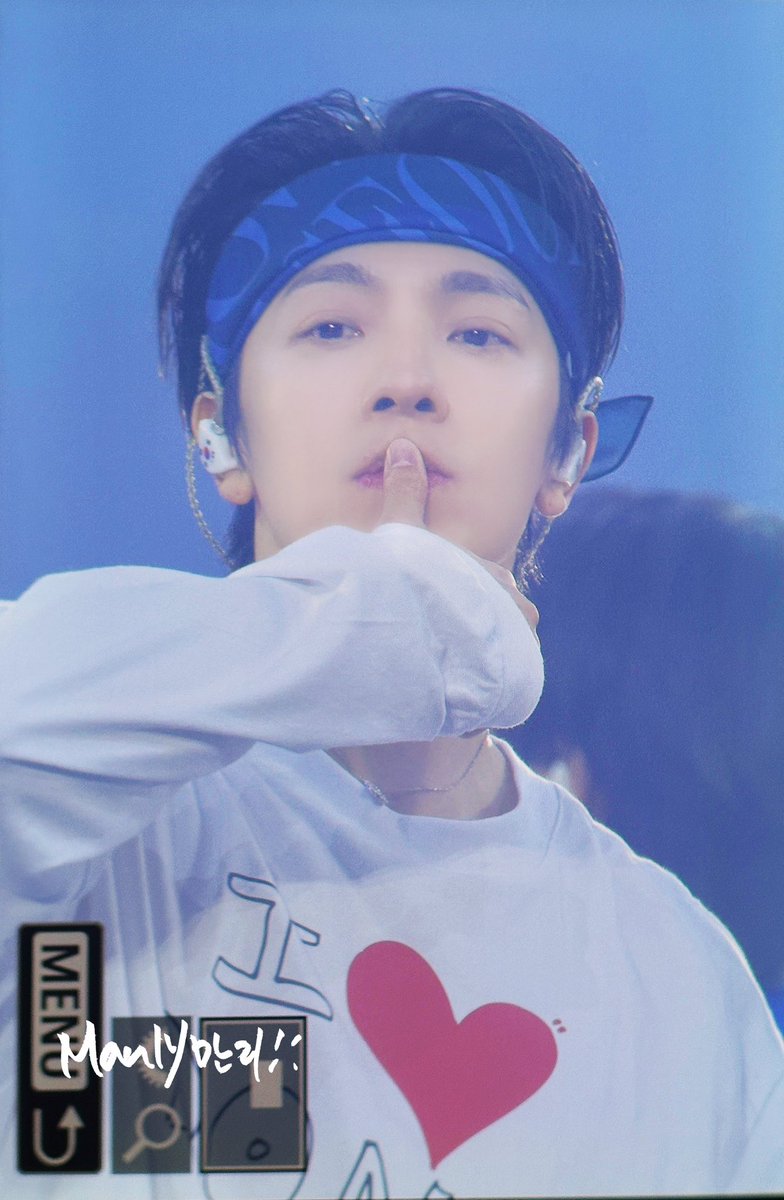mmmmanly's tweet photo. 250404 SUPER SHOW 10 ENCORE
#이동해 #Donghae 
💙💙💙💙💙
@donghae861015 https://t.co/rADCpM4qoK