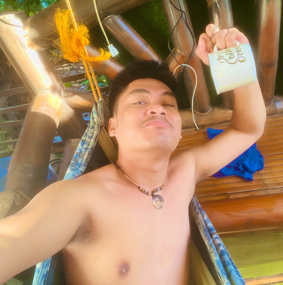 Before and after nayabuan sa kape. duyan2 pa more while gahigop sa kape.

#cdo