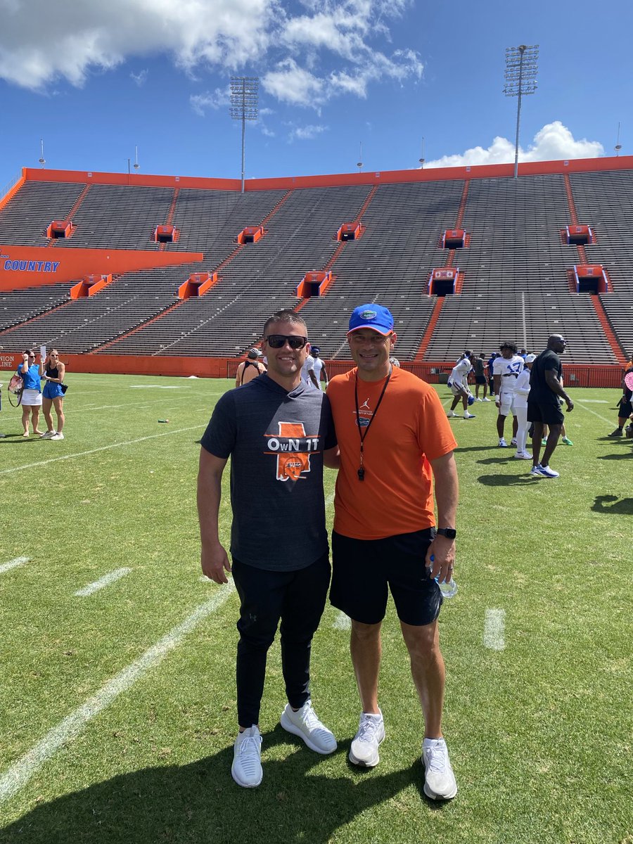 Coach English tweet media