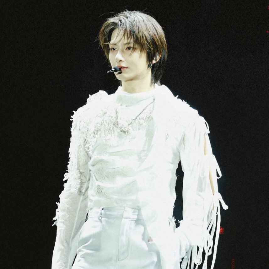 ecaa🪴 tweet media