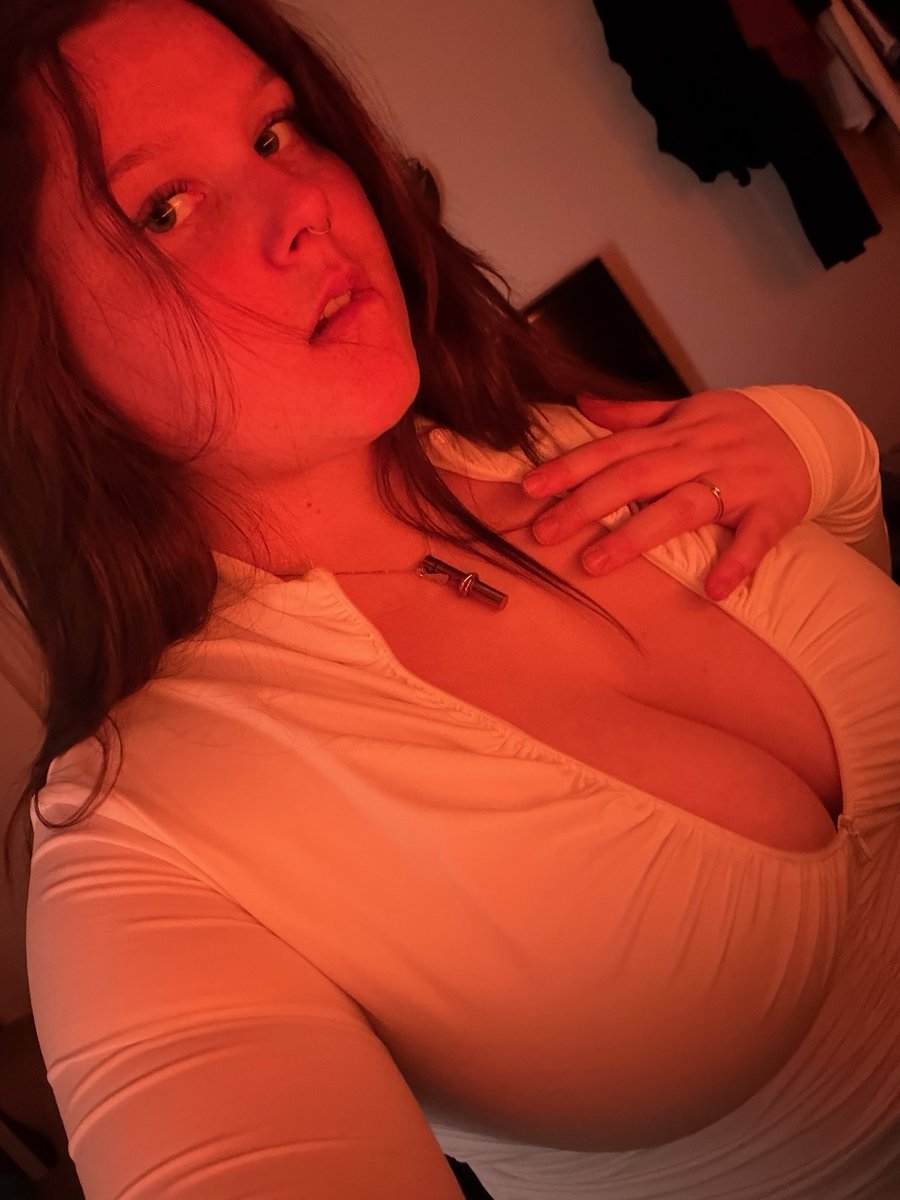 Maddy May tweet media