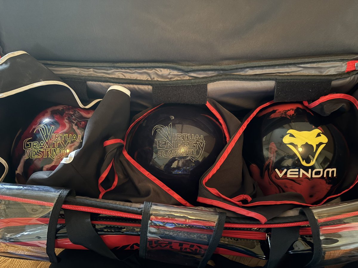 🎳紫 翠🎳 tweet media