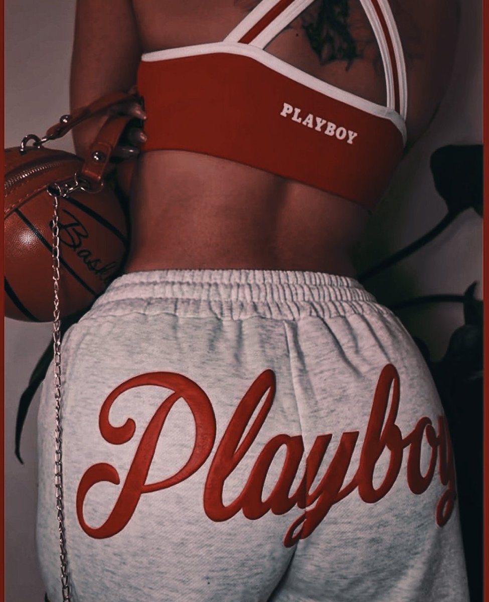 𝑀𝑖𝑠𝑠 𝐾𝑦𝑙𝑒 tweet media