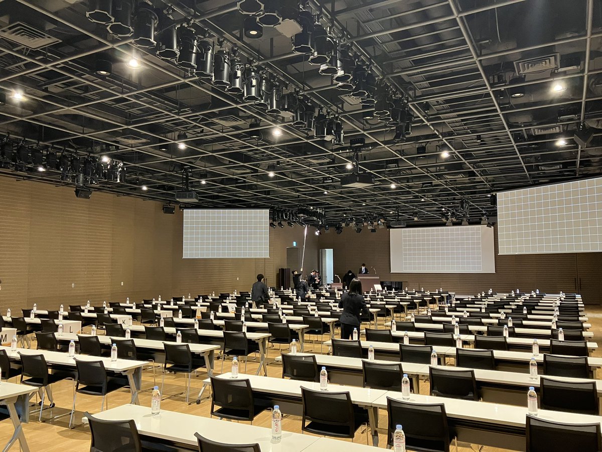 当社も新シーズン開幕ということで。本日、マルエムPOPさん本社と同じビルの2Fにて決起集会を実施します。ソルテラグループ全10社の全社員が集結。只今準備中です！🤙