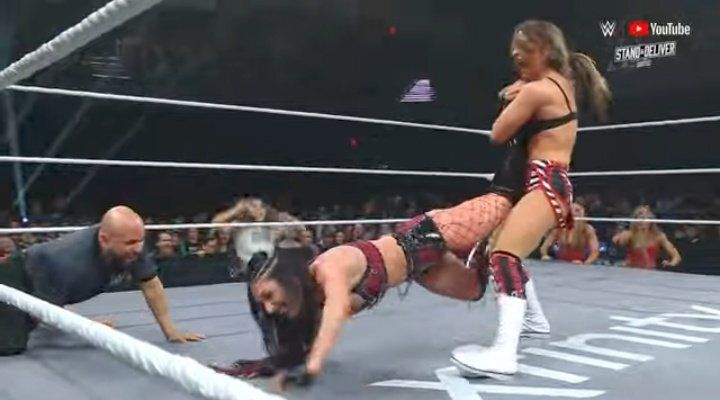 ringsidenews_'s tweet image. NXT Women’s Championship: Lola Vice defeats Jacy Jayne, and  Kendal Grey to become the new champion! Thoughts?  | #WWENXT #StandAndDeliver