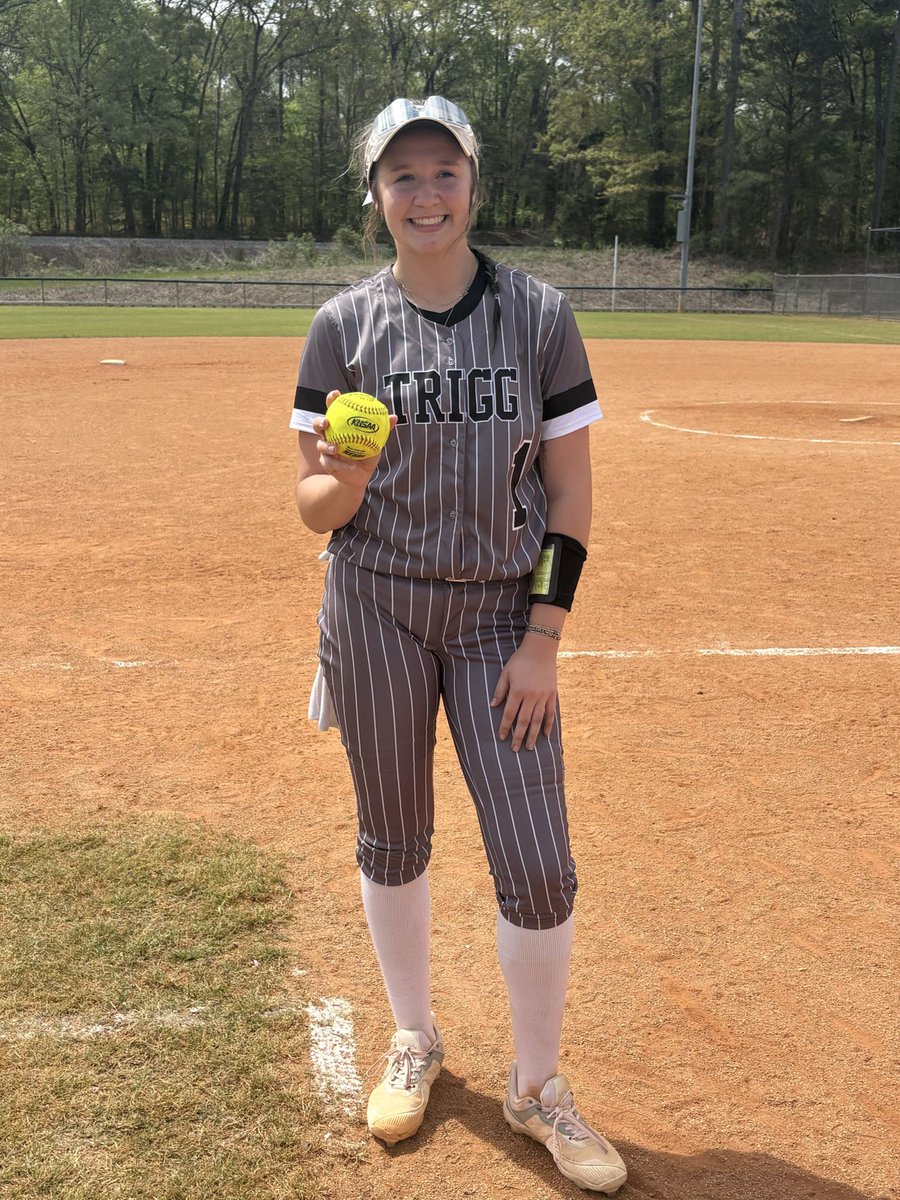 Tember Oliver tweet media