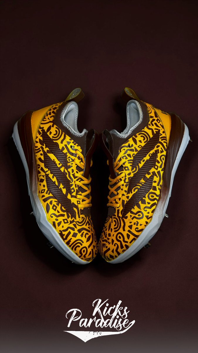 Kicks Paradise tweet media