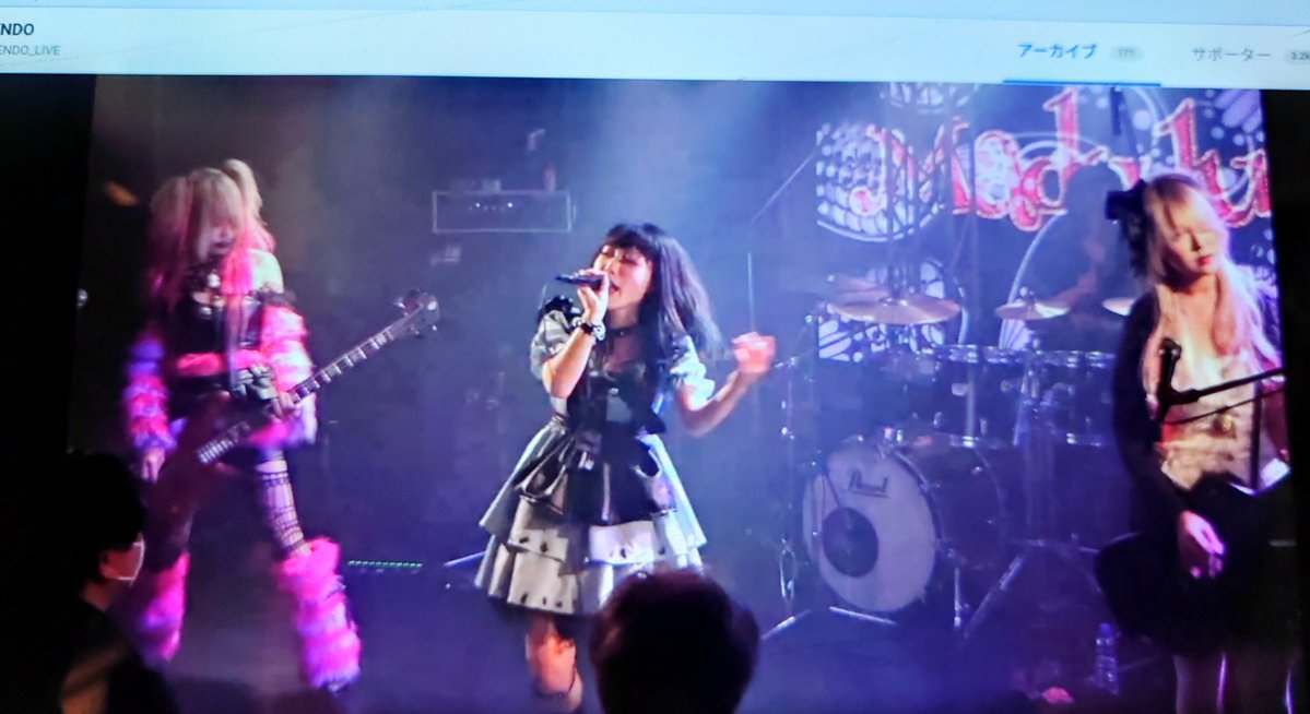 ホーリー【通称】 tweet media