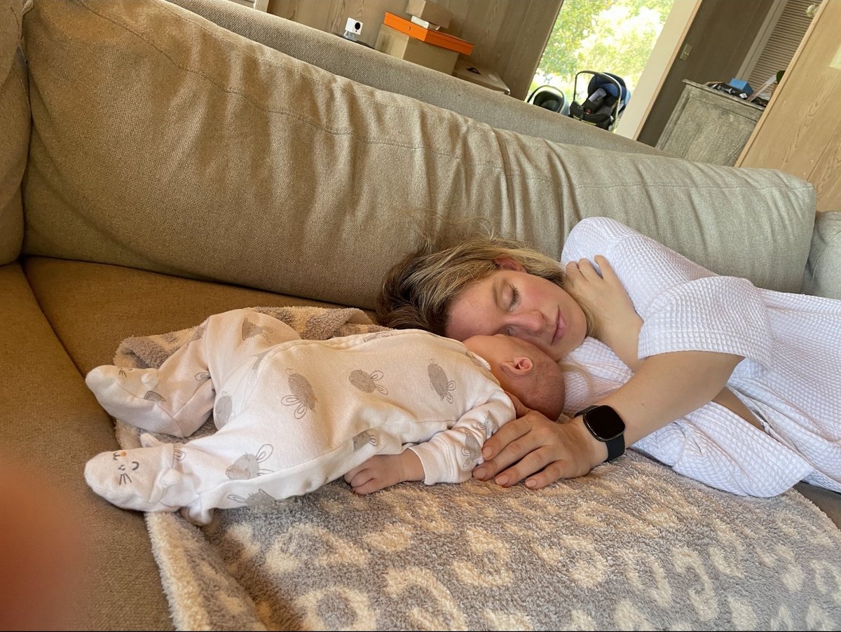 Elizabeth Holmes tweet media