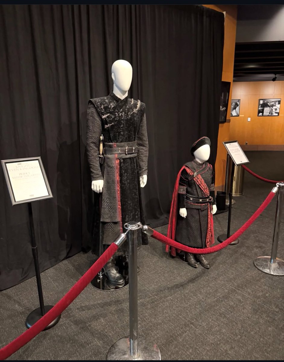 jan | baekarpilled tweet media