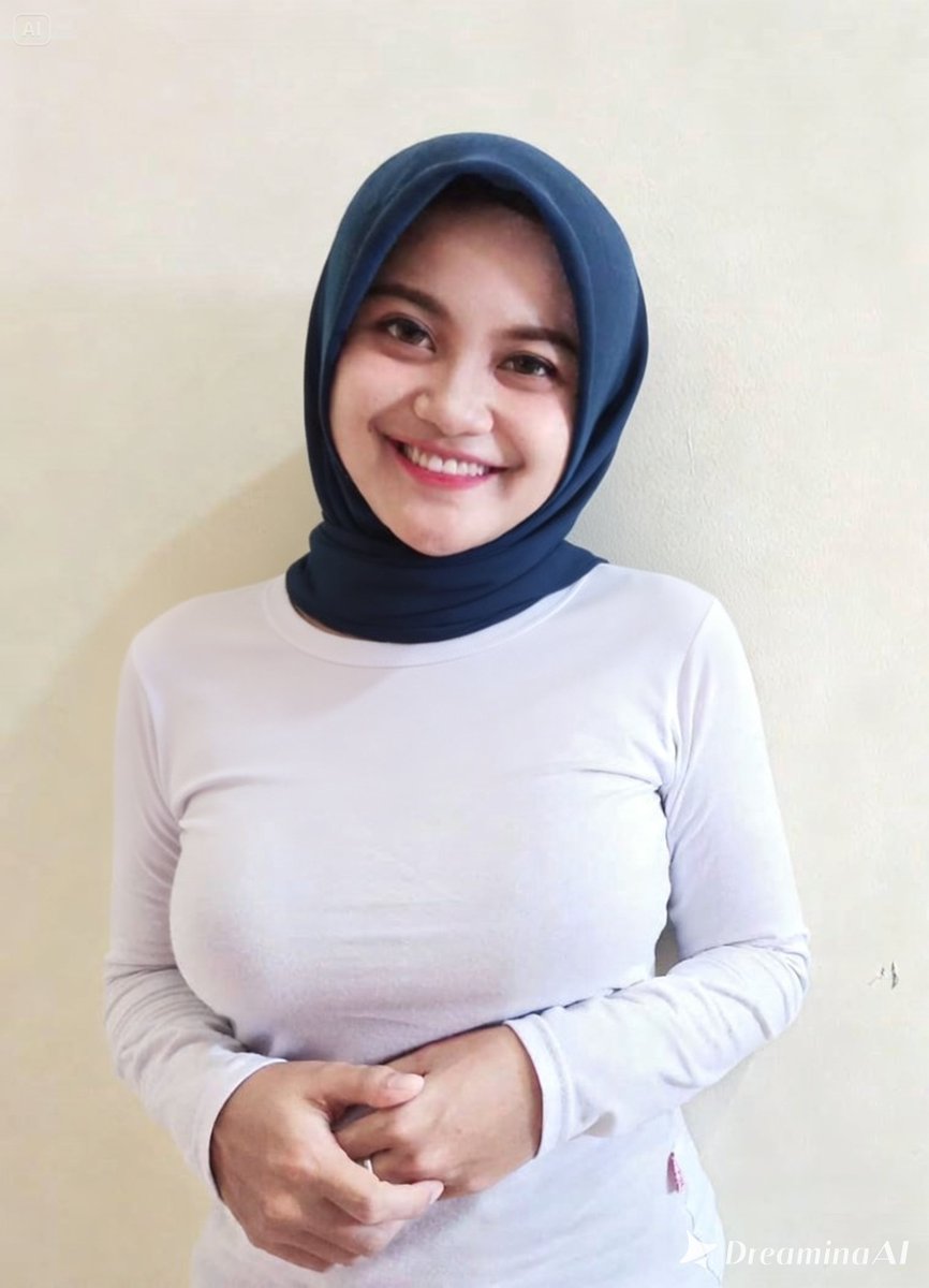 arfa_master's tweet photo. AI sekarang keren, bisa digunakan untuk membuat imajinasi jadi nyata.

Jika ingin tau mode telanjang teteknya kelihatan, klik : https://t.co/d80bW8casM https://t.co/JtVzQhCEZz